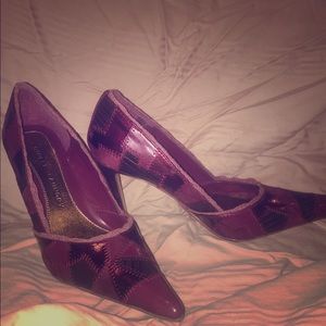 Chinese Laundry purple pointy pumps 7 unique euro